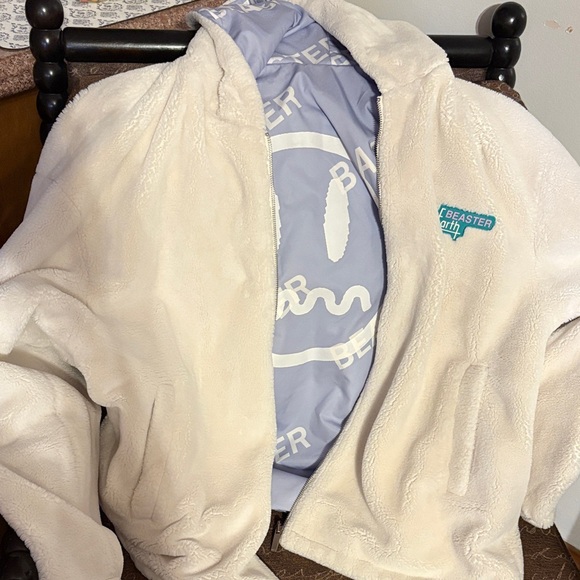 Beaster Earth Men's Cream and Blue Puffer Jacket - Picture 8 of 10
